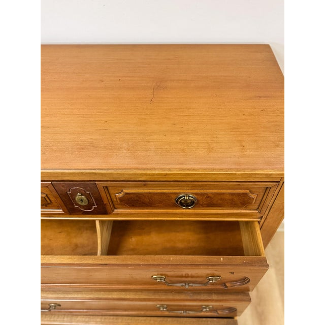 Vintage Thomasville Transitional Tallboy Dresser, Burlwood Accents, MCM Casegood For Sale - Image 13 of 18
