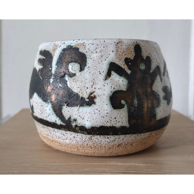 American Studio Pottery Vessel With Hand-Painted Animal Motif, New York For Sale - Image 4 of 6