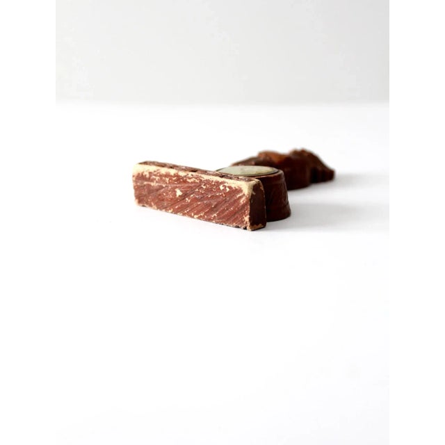 American Vintage Syroco Style Indian Chief Figurine For Sale - Image 3 of 7