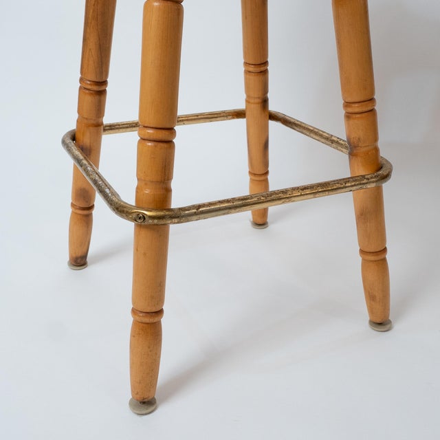 Wood 1980s Set of 4 Knotty Pine Swivel Captain’s Bar Stools With Saddle Seats For Sale - Image 7 of 8