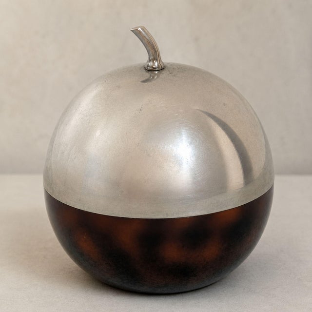 Chrome 1970s Mid-Century Modern French Ice Bucket Metal and Bakelite Lucite For Sale - Image 8 of 8