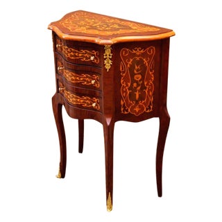 French Louis XV Side Table – Petite Wood Chest With 3 Drawers & Gold Leaf Details For Sale