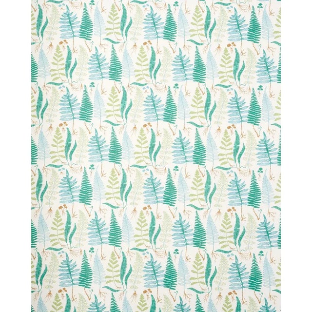 A high-performance fabric inspired by our Halcott Sisal wallpaper, this mid-scale modern botanical features hand-drawn...