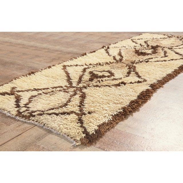 Beige Vintage Azilal Moroccan Rug, 02'09 X 07'03 For Sale - Image 8 of 11