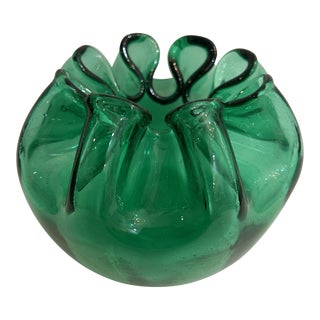 Vintage Hand Blown Emerald Green Pinch Vase For Sale