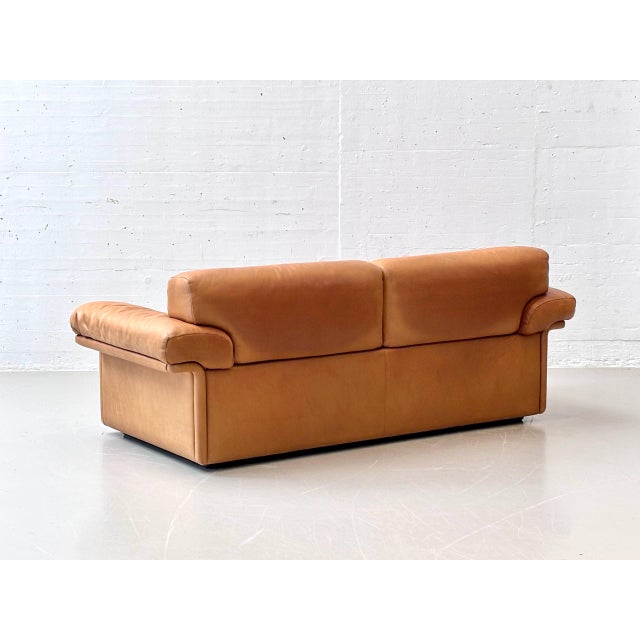 DS-44 Two-Seater Leather Sofa from de Sede, Switzerland, 1970s For Sale - Image 4 of 16