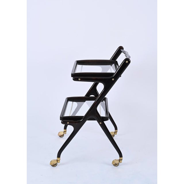 Metal Mid-Century Italian Trolley Bar Cart in Wood and Glass attributed to Cesare Lacca, 1950s For Sale - Image 7 of 16