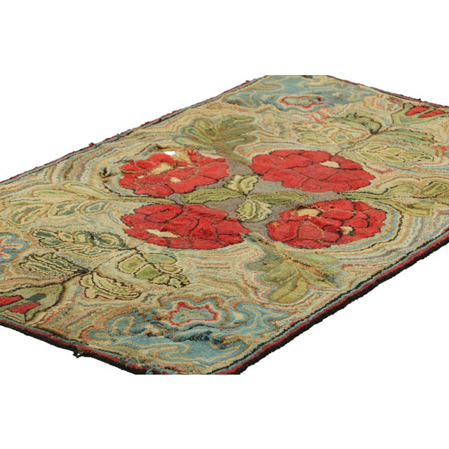 1920s Antique Hooked Rug With Floral Medallion in Red and Green | Rug & Kilim For Sale - Image 5 of 8