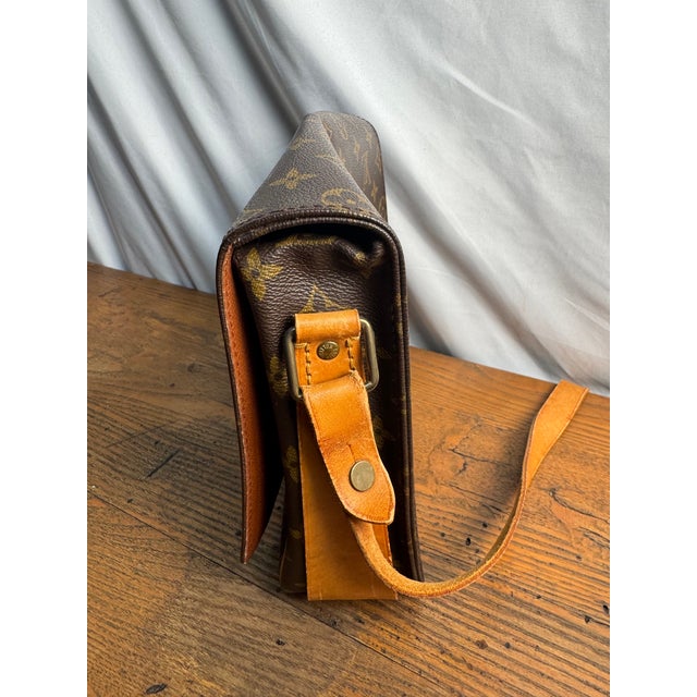 Louis Vuitton 1990s Louis Vuitton Cartouchiere Shoulder Bag For Sale - Image 4 of 18
