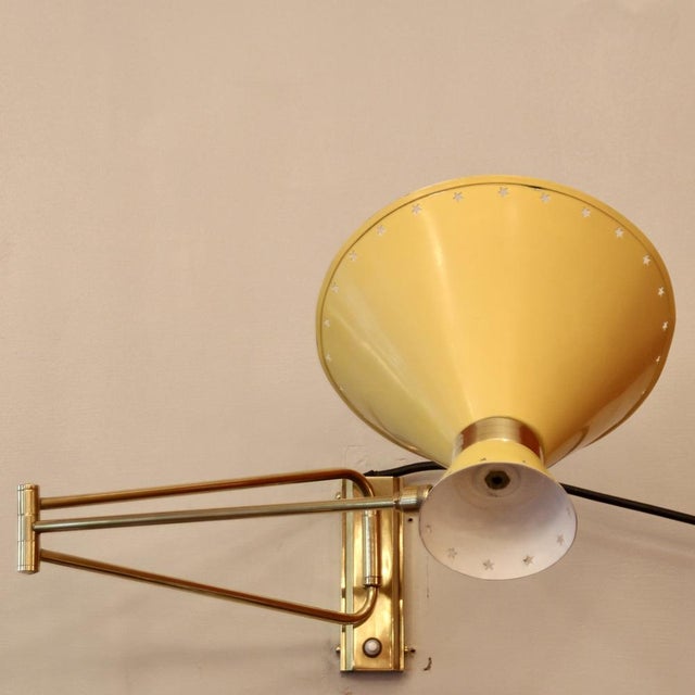 Mid-Century Modern Yellow Diabolo Articulated Wall Light attributed to Rene Mathieu for Lunel, 1950s For Sale - Image 3 of 18