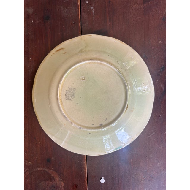 Ceramic Antique French Majolica Plate, Joan of Arc, Gloire Honneur Liberté Patrie, Late 19th Century For Sale - Image 7 of 7