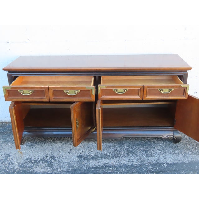 Broyhill Hollywood Regency Long Low Dresser Sideboard Media Cabinet 6353 For Sale - Image 16 of 18