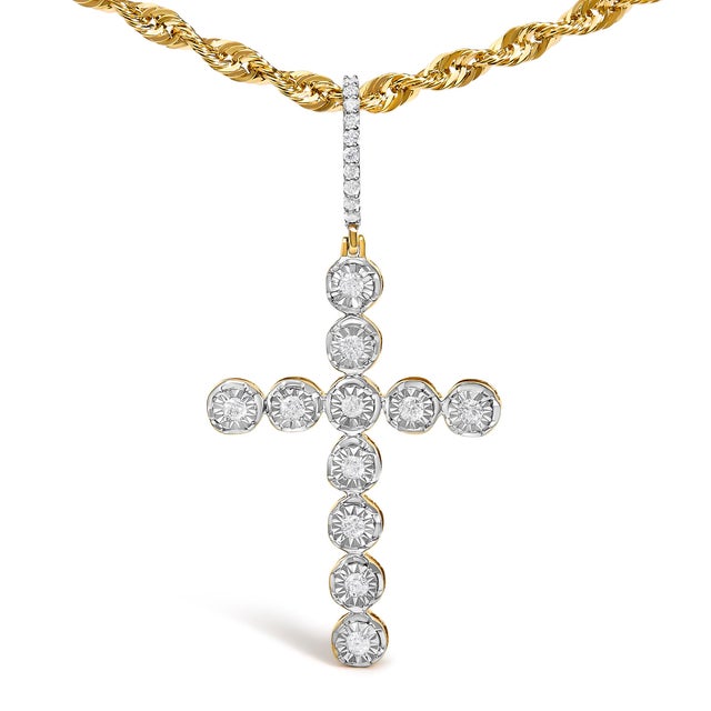 Contemporary 10K Yellow Gold 5/8 Cttw Miracle Set Round Diamond Circle Link Cross Men's Pendant Necklace For Sale - Image 3 of 4