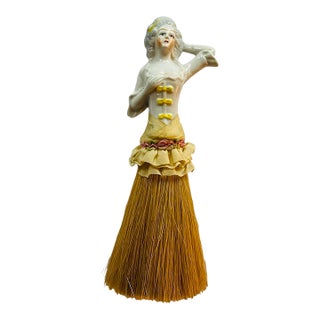1920s Art Deco Ceramic and Straw Half Doll Lady Clothes Brush For Sale