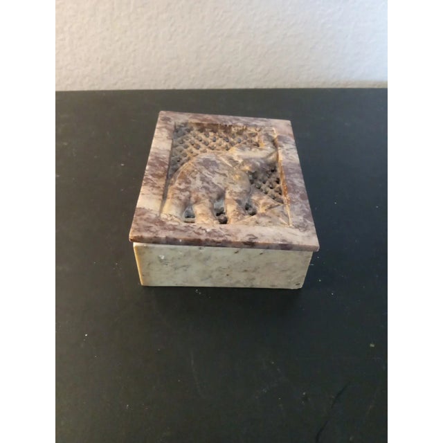 EXQUISITE Hand carved Onyx with Elephant Motif 1"Dx3"Wx4"L Trinket Holder. Made in India Originally playing card holder...