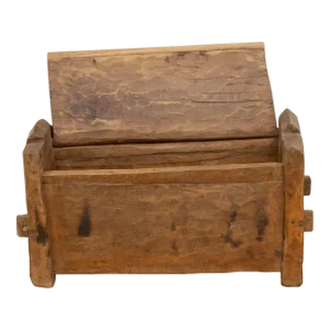 1960s Handhewn Wood Primitive Naga Trunk