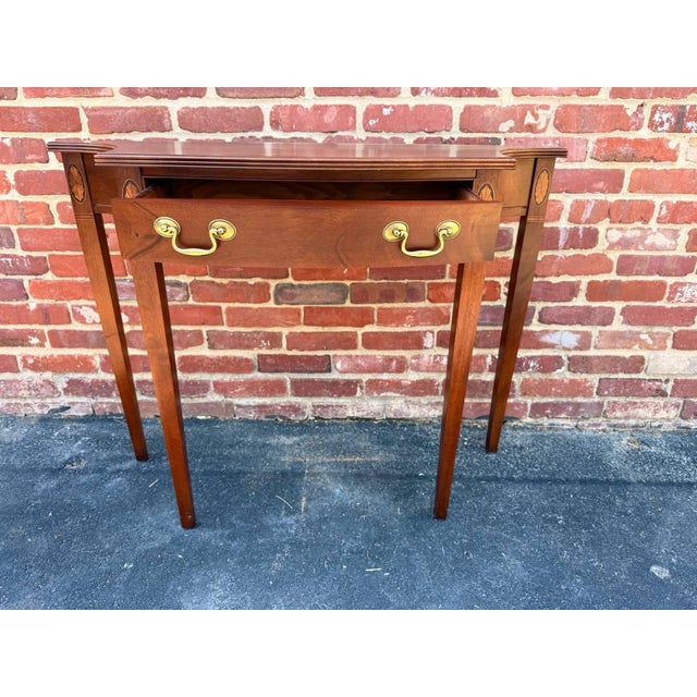 Late 20th Century Hammary Federal Style Solid Mahogany Inlaid Console Table For Sale - Image 12 of 16