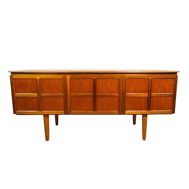 Mid-Century Modern Teak Sideboard from Nathan, 1960 For Sale - Image 11 of 11