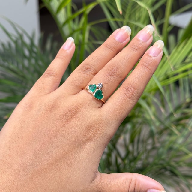 1.34ct Natural Heart Emerald & Diamond Proposal Ring in 14k Yellow Gold Size 6.5 For Sale - Image 9 of 18