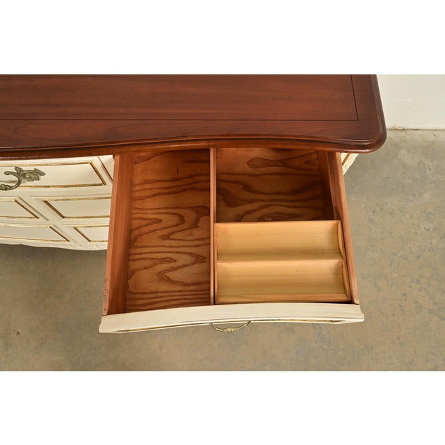 Wood Kindel Furniture French Provincial Louis XV Cream Lacquered and Gold Gilt Dresser, 1970s For Sale - Image 7 of 18