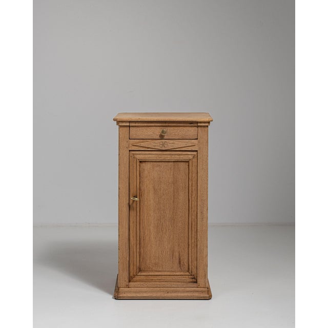 19th Century France Amber Oak Side Table For Sale - Image 11 of 18