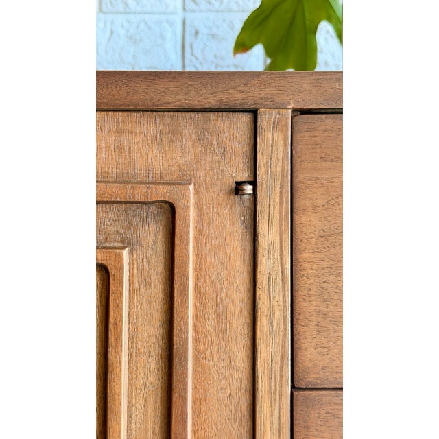 1960s Broyhill Sculptra Mid-Century Modern 9 Drawer Lowboy Dresser | Dark Walnut Refinish | 1960s, Attributed For Sale - Image 5 of 12