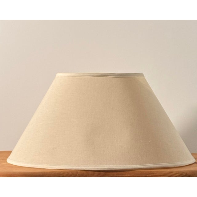 Ceramic Vintage 1980s Postmodern Neo-Deco Black Ceramic Table Lamp With Custom Shade For Sale - Image 7 of 7