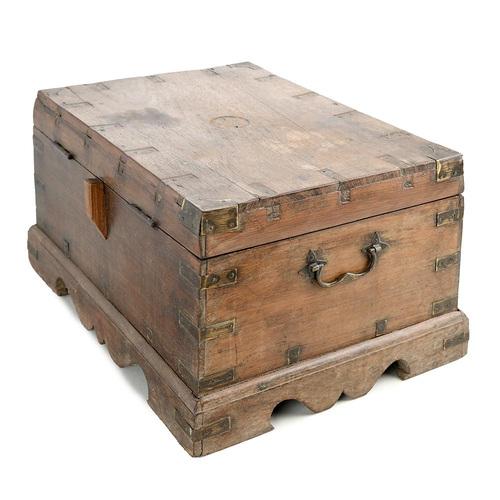 Wooden Marine Chest with Brass For Sale - Image 3 of 7