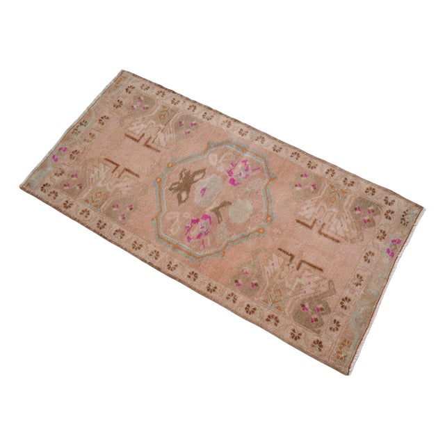 Salmon 1960s Front of Bath Sink Rug Hand Made Kitchen Mat Muted Color Small Rug Laundry Room Decor - 1'10" X 3'7" For Sale - Image 8 of 18