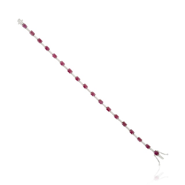 Modern 14k White Gold 5.95ct Natural Ruby & Diamond Tennis Bracelet 6.5 Inches For Sale In New York - Image 6 of 14
