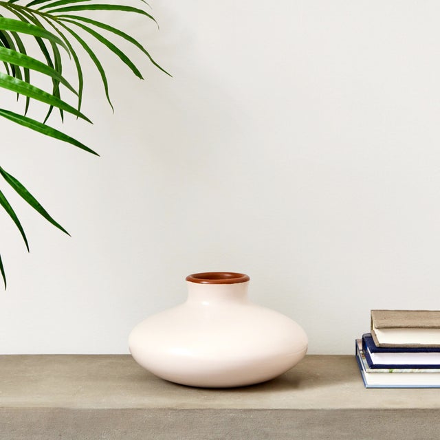 Fiorella Vase Small For Sale In Chicago - Image 6 of 6