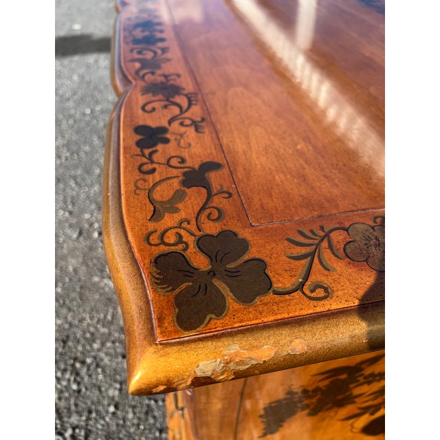 Vintage Hand-Painted Chinoiserie Serpentine Three-Drawer Chest For Sale In New York - Image 6 of 17