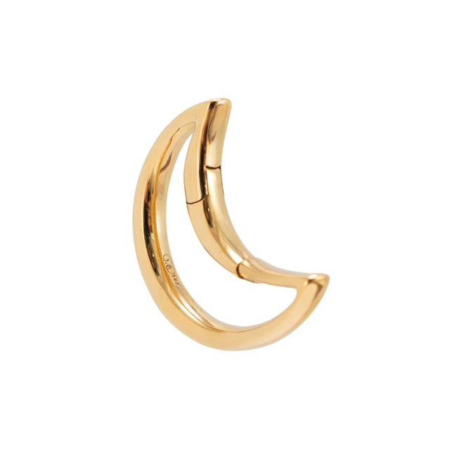 Modern Marla Aaron Moonlock 18k Yellow Gold Crescent Moon Lever Clasp Charm Pendant For Sale - Image 3 of 8