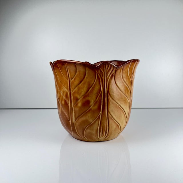 Mid-Century Modern Brown Earthenware Flowerpot with Ribbed Leaf Effect, 1960s For Sale - Image 3 of 11