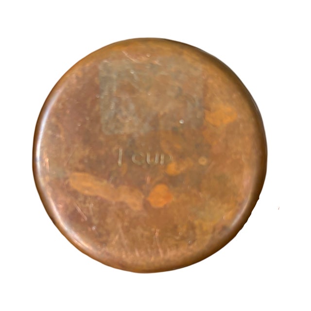 1940s Set of Three 1920's Copper Measuring Cups With Brass Handles For Sale - Image 5 of 5
