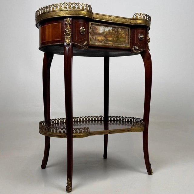 Brown Antique French Kidney-Shaped Side Table, 1900s For Sale - Image 8 of 11