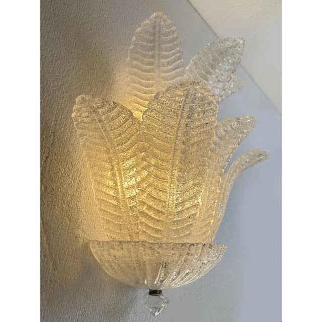 Early 21st Century Venetian Transparent Graniglia Leaves Murano Glass Wall Sconce by Simoeng For Sale - Image 5 of 8