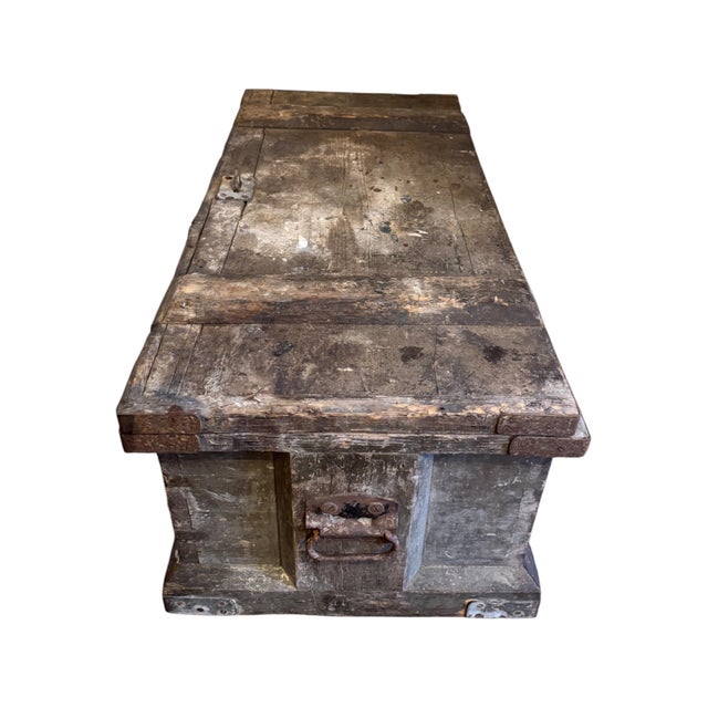 Antique Industrial Wooden Storage Chest from R. Morton & Co, Burton-on-Trent, 1890s For Sale - Image 9 of 11