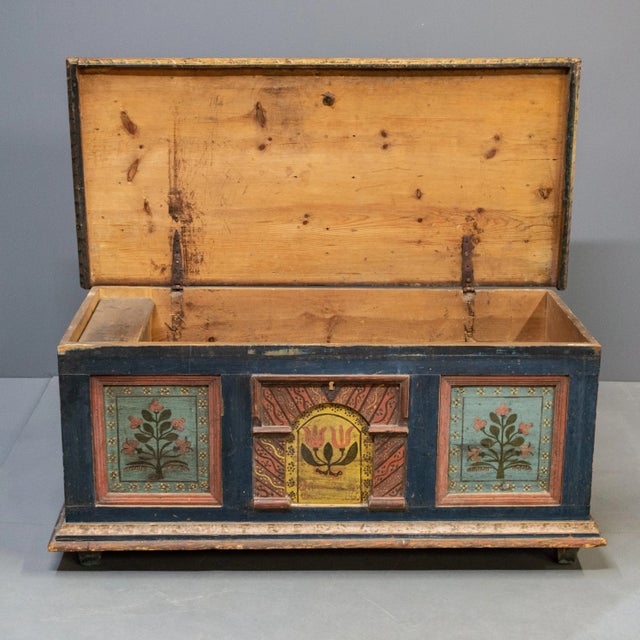 Rustic European Antique E. European Painted Pine Blanket Chest For Sale - Image 3 of 12