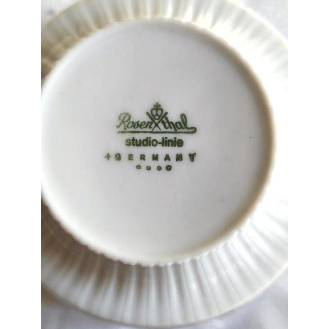 Porcelain Modulation Coffee and Dessert Service by Tapio Wirkkala for Rosenthal Studio-Line, Germany, 1970s, Set of 39 For Sale - Image 11 of 13