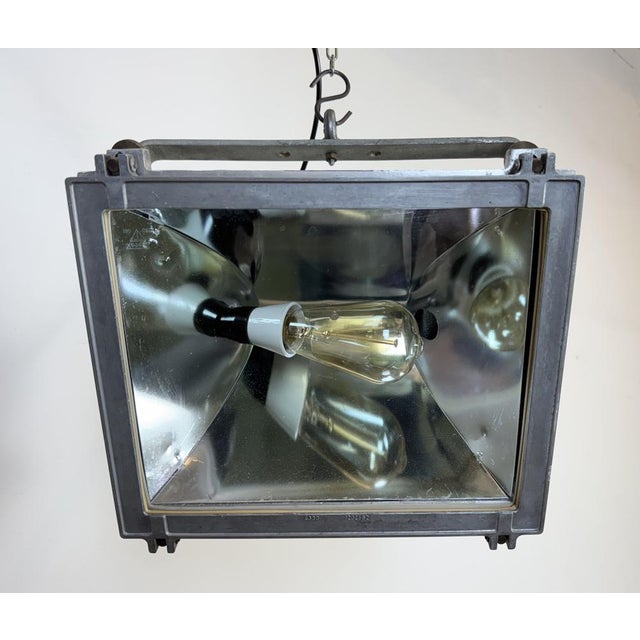 Vintage Grey Theater Spotlight with Glass Cover from Elektrosvit, 1980s For Sale - Image 11 of 18