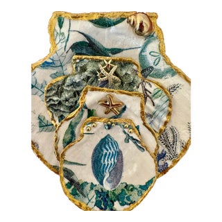 Palm Beach–Style Gilded Shell Trinket Dishes – Set of 4 For Sale