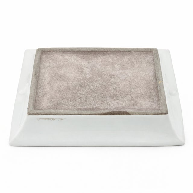 Hermès Vintage Hermes Paris Porcelain Pink Jockey Cap Equestrian Ashtray Dish For Sale - Image 4 of 9