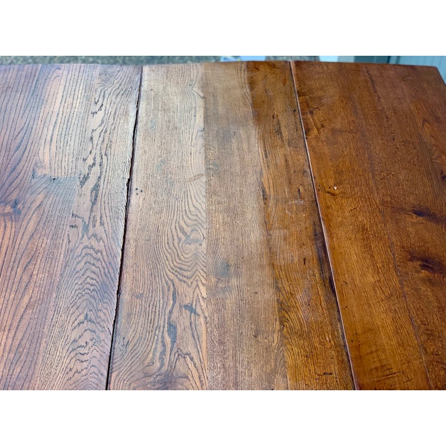 Early 19th Century English DropLeaf Gate Leg Table For Sale In Minneapolis - Image 6 of 10