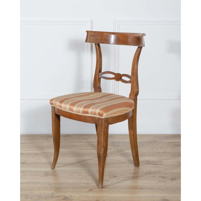 Set of Four Late 18th–Early 19th Century Tuscan Walnut Directoire Chairs For Sale - Image 4 of 12