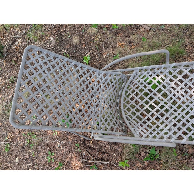 1990s Vintage Brown Jordan Tamiami Vinyl Strap Patio Chaise Lounge For Sale - Image 5 of 9