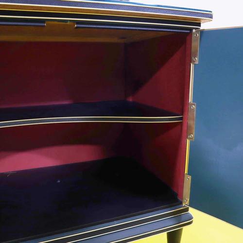 Brown Decorated Glass Vanity with Mirror and Gilt Inserts For Sale - Image 8 of 18