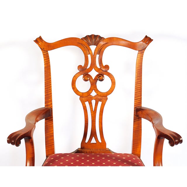 Chippendale Late 20th Century Eight D. R. Dimes Chippendale Style Tiger Maple Dining Chairs For Sale - Image 3 of 8