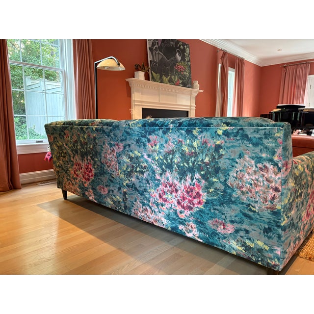 This custom-made sofa combines clean contemporary lines with luxurious upholstery in a striking Kravet velvet. The richly...