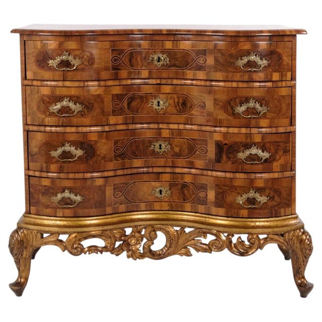 Antique Baroque Chest of Drawers with Four Drawers in Polished Walnut, 1760s For Sale - Image 10 of 10